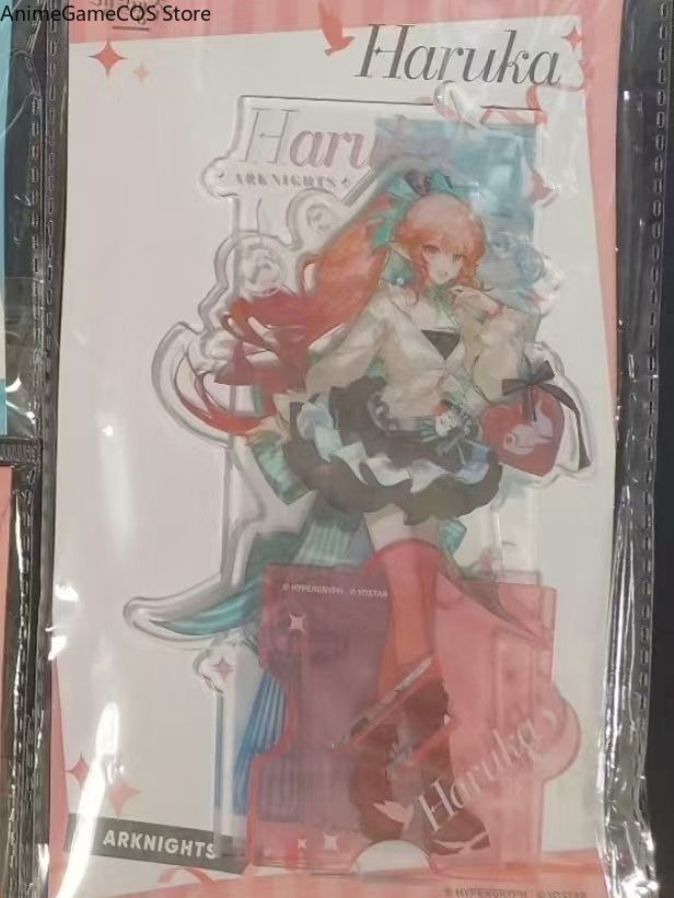 Figurine en acrylique de cospl - Pin Button Badge avis et prix