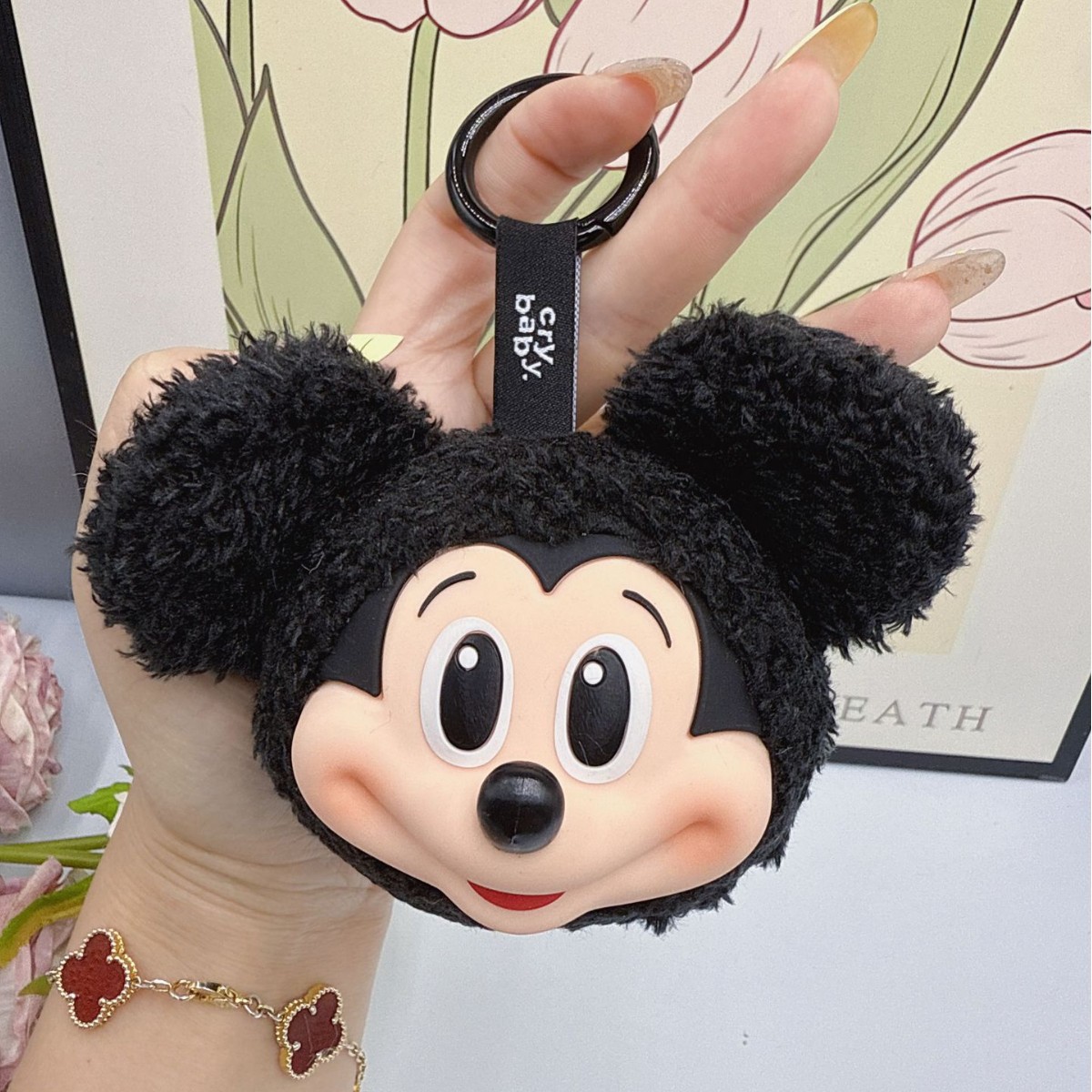 Porte-clés poupée en peluche M - Cute Anime Merchandise avis et prix