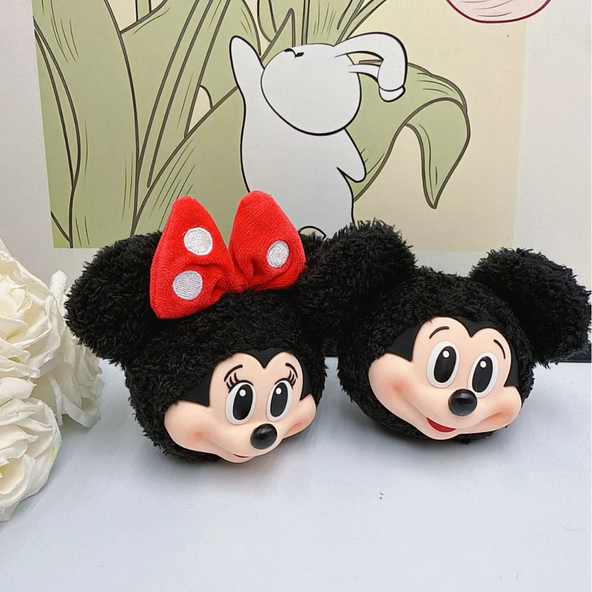Porte-clés poupée en peluche M - Cute Anime Merchandise avis et prix